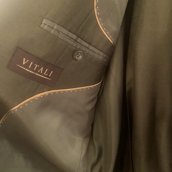 Men’s 2 Piece Olive Suit , pleated pants , cuffed pants …. FLASH SALE !!! 💥💥💥 - Picture 1 of 8